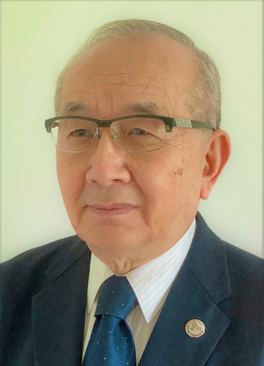 （需要更新）卜行宽-新近照.jpg