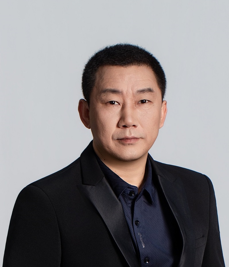26.张杨个人照.jpg